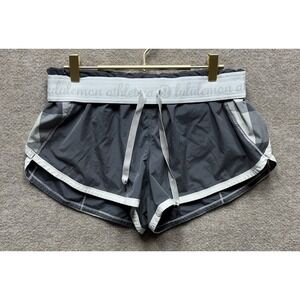 Lululemon Shorts Women 8 Gray Fold Down 3" Lined Athleisure Low Rise LR LW EUC